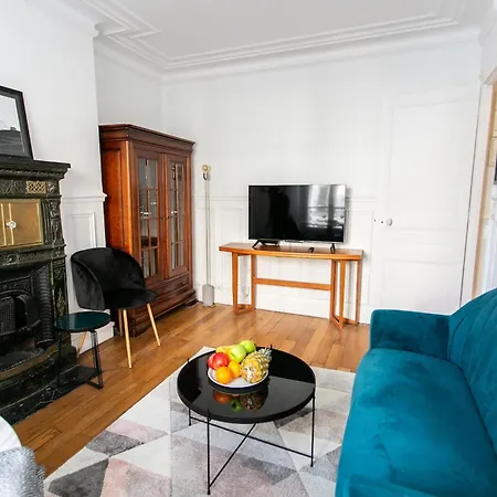 Le Bon Marche & St Germain - 2br - Cityapartmentstay Paris