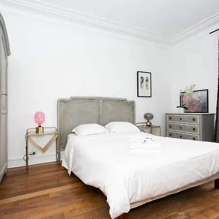 Le Bon Marche & St Germain - 2br - Cityapartmentstay Apartment *